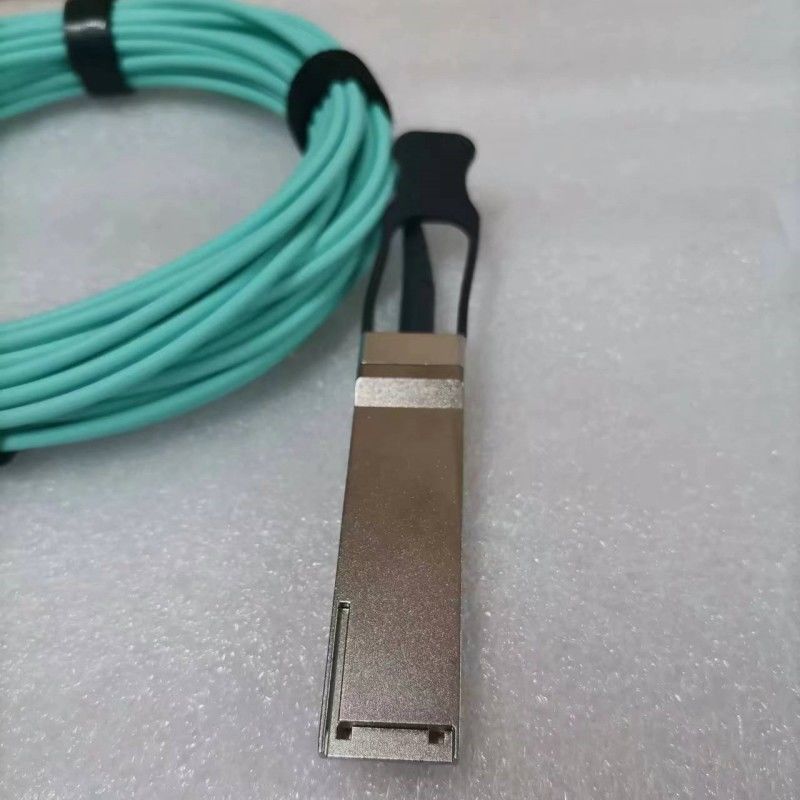 MFP7E10-N010 Mellanox AOC Cable de fibra pasiva MMF MPO12 APC a MPO12 APC 10m