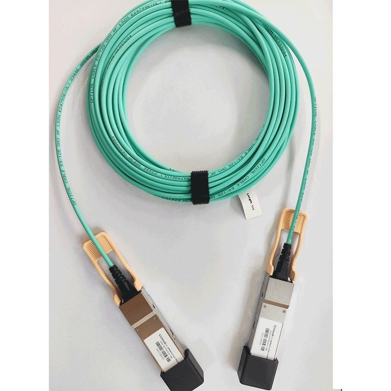 Cable óptico activo 200G QSFP56 26.56GBaud Velocidad de transmisión de datos Compatible con conector OM3/OM4 Tipo de conector QSFP56